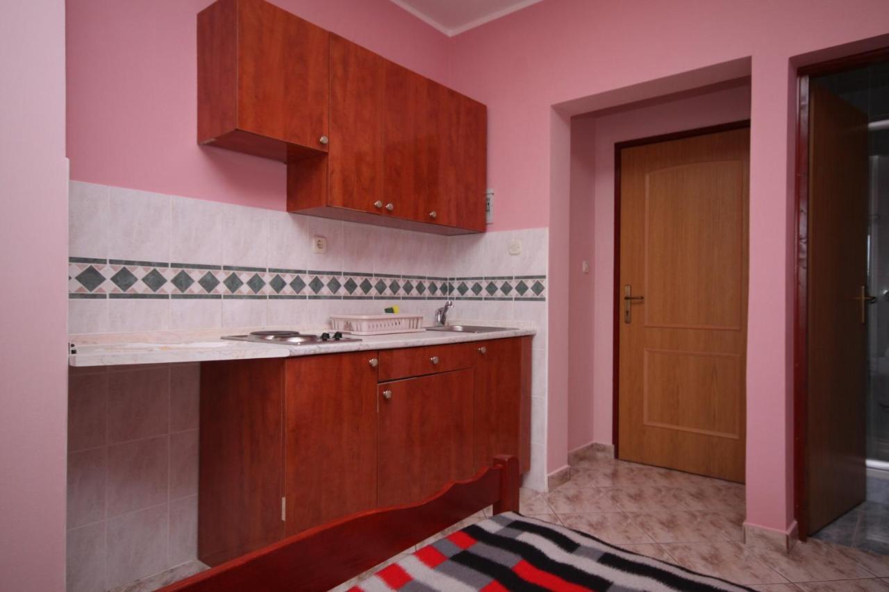 Apartments By The Sea Stara Novalja, Pag - 6469 Exterior foto